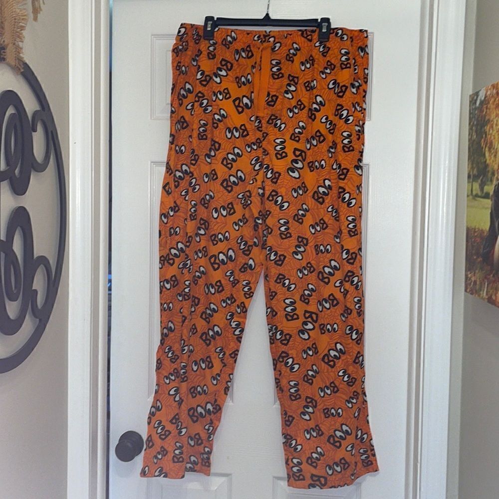 ✨Disney Parks Halloween Boo Pajama Lounge Pants